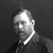 Bram-Stoker-1847-1912-novelist-born-in-Ireland-author-of-Draculacr