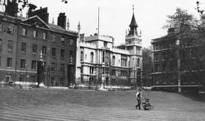 Gardener mowing1928.Getty Hulton Archive2010