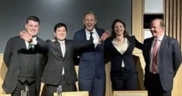 The 1994- 1995 Committee returning for the 2024-25 ITDS Show Debate