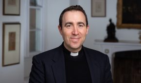 Dr Andrew Bowyer